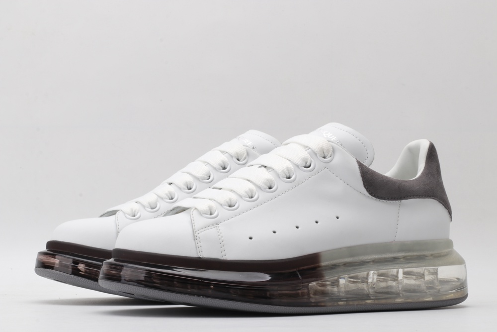 AMQ oversized sneakers with grey heel