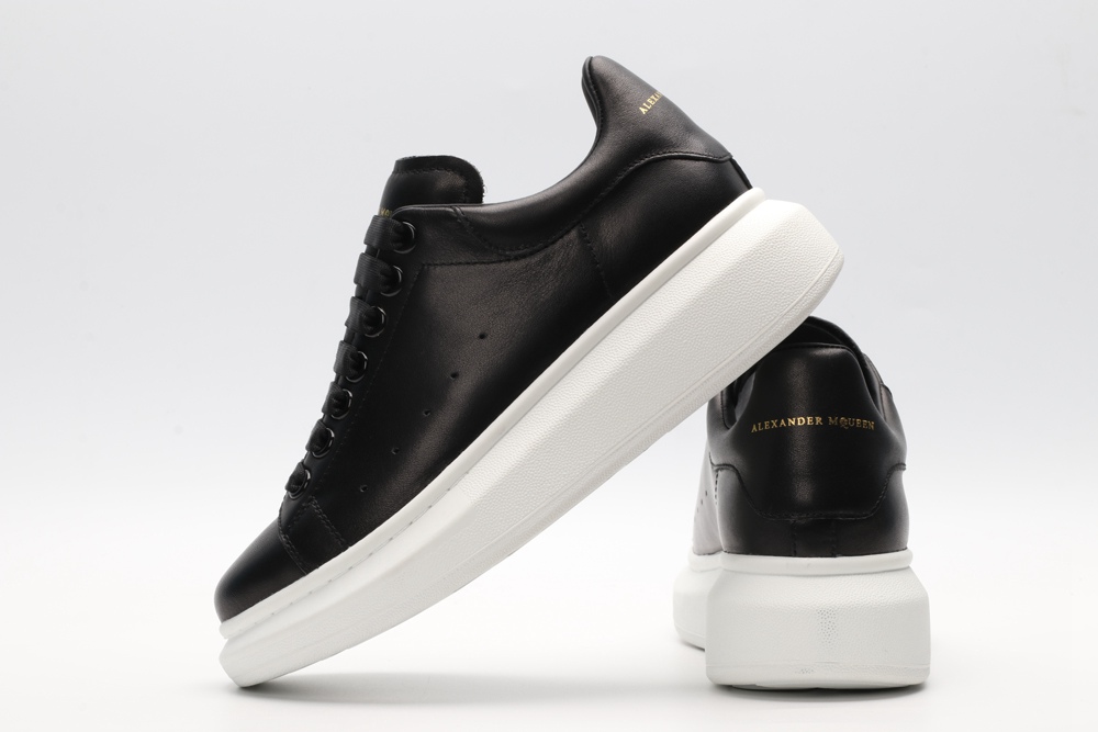 AMQ black oversized sneakers