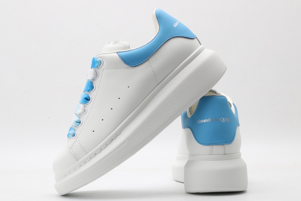 AMQ oversized sneakers with sky blue heel