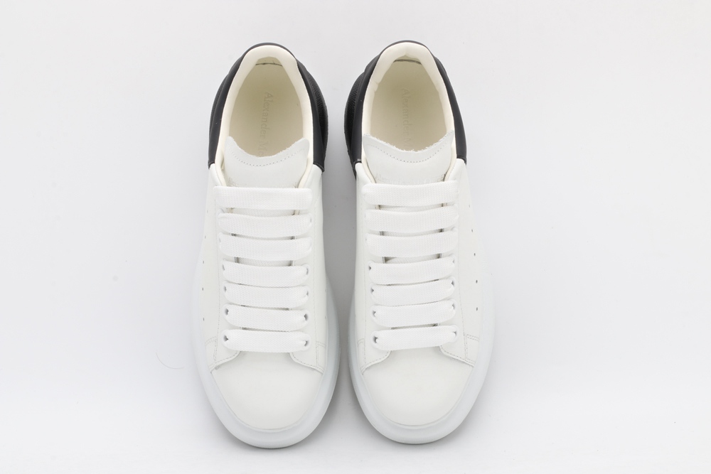 AMQ oversized sneakers with black heel