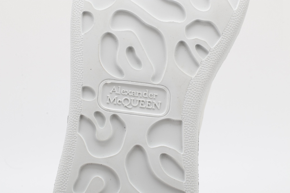 AMQ oversized sneakers with black heel