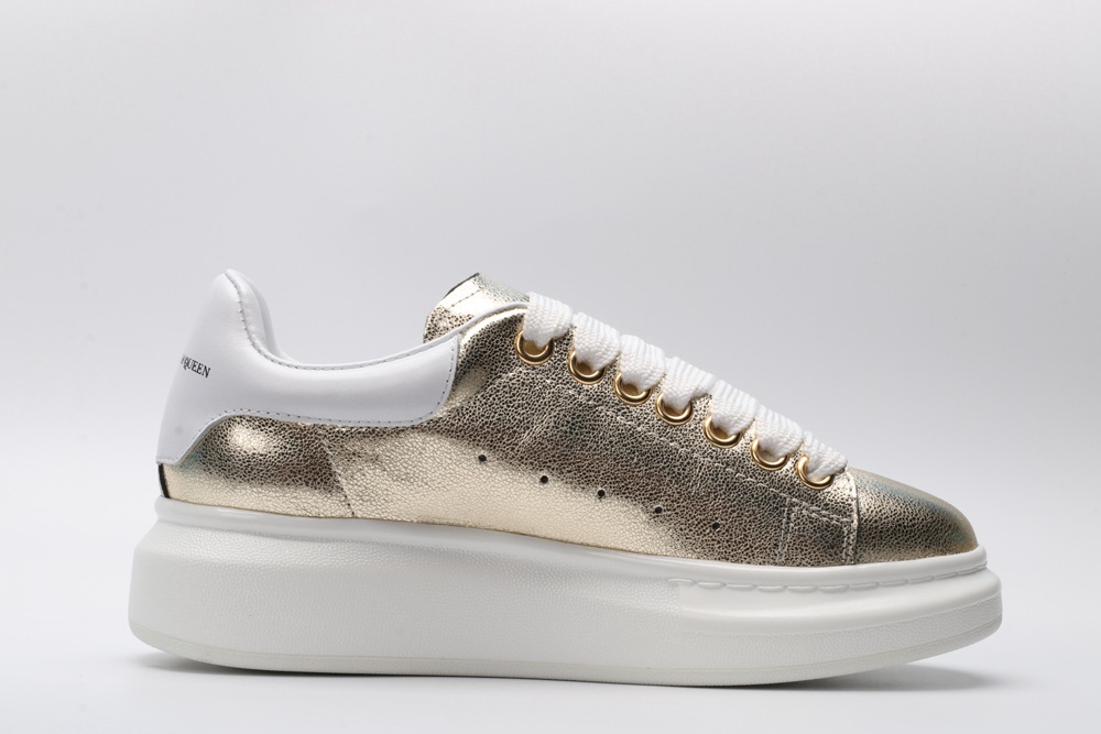 AMQ Oversized Sneaker