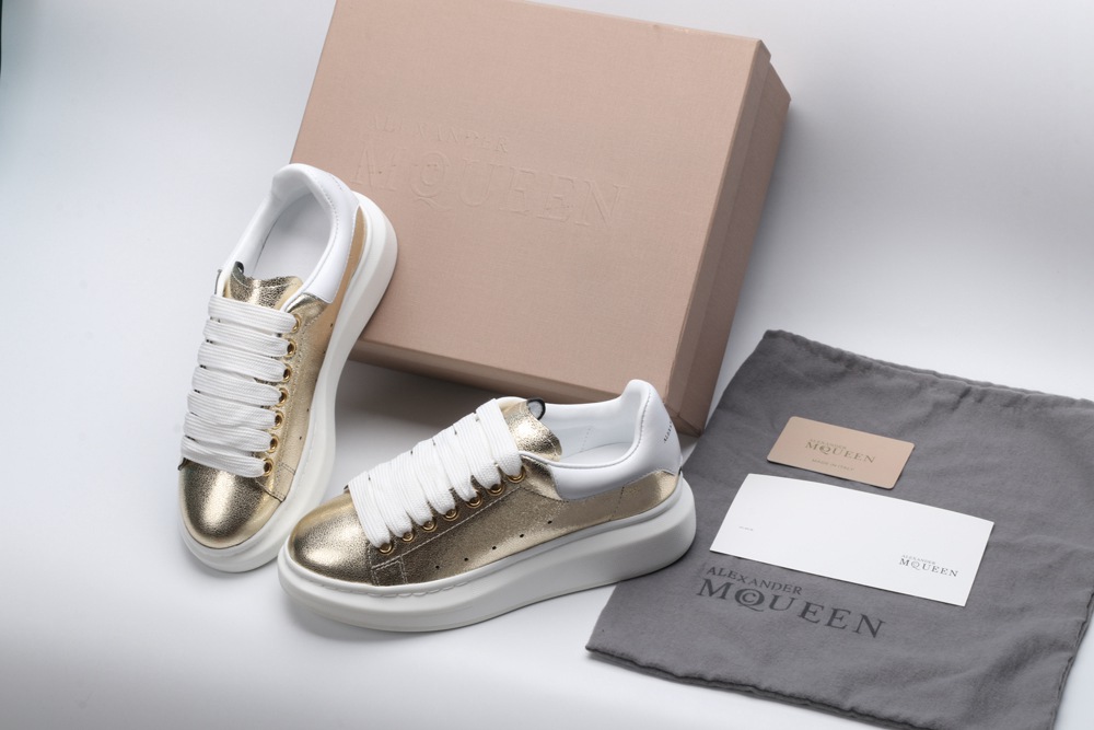 AMQ Oversized Sneaker