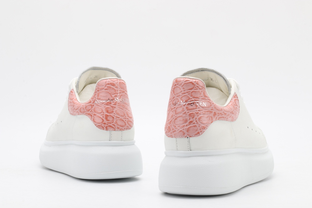 AMQ Leather Platform Sneakers