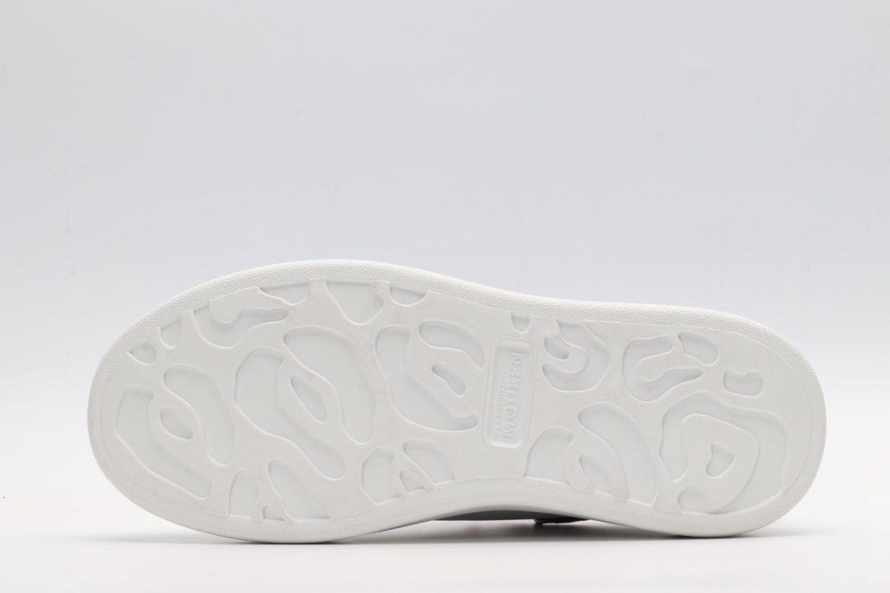 AMQ White & Black Python Oversized Sneakers