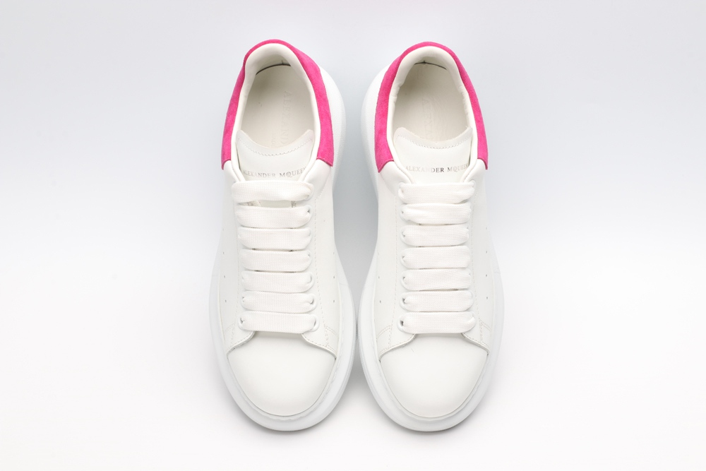 AMQ OVERSIZED SNEAKER with rose heel