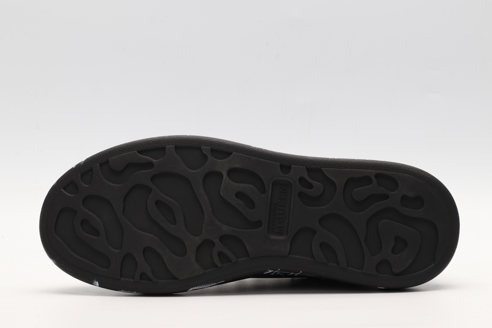 AMQ black oversized sneakers