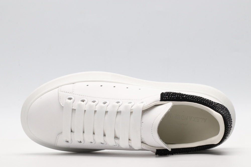 AMQ oversized sneakers with black heel
