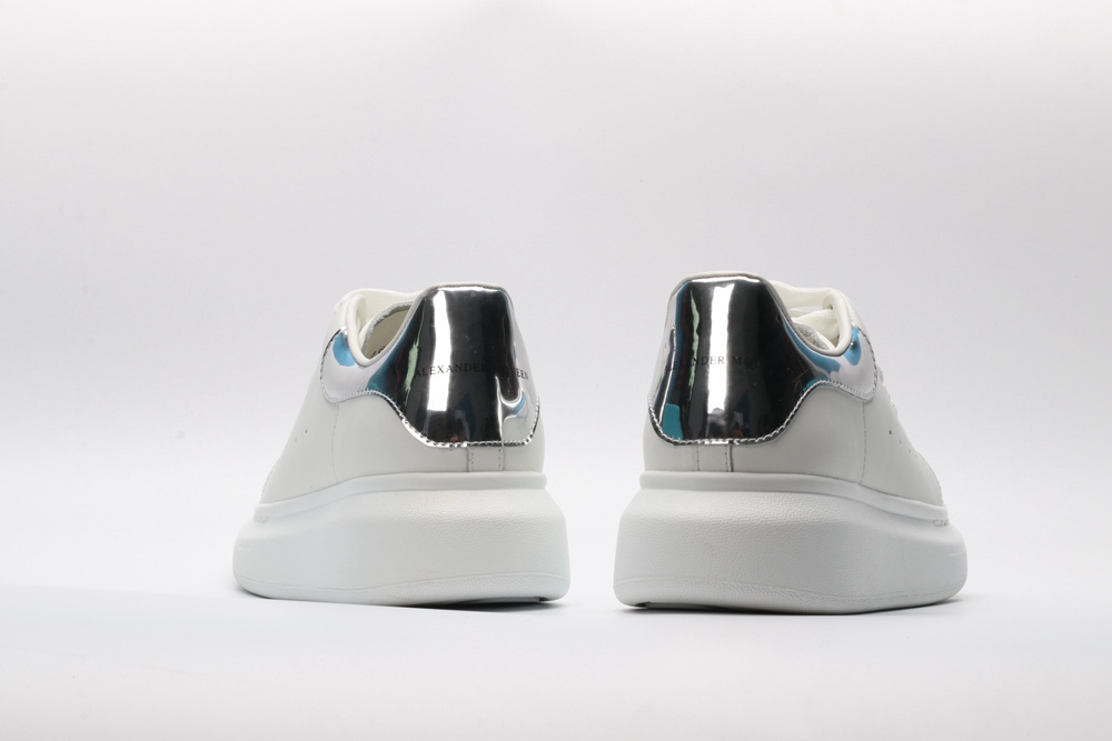 AMQ OVERSIZED SNEAKER