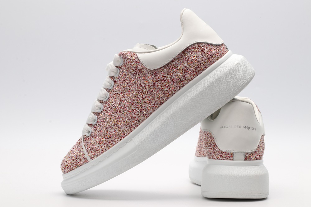 AMQ OVERSIZED SNEAKER