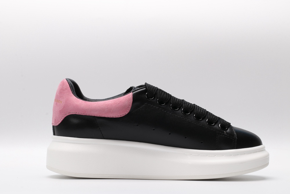 AMQ oversized black sneakers with rose heel