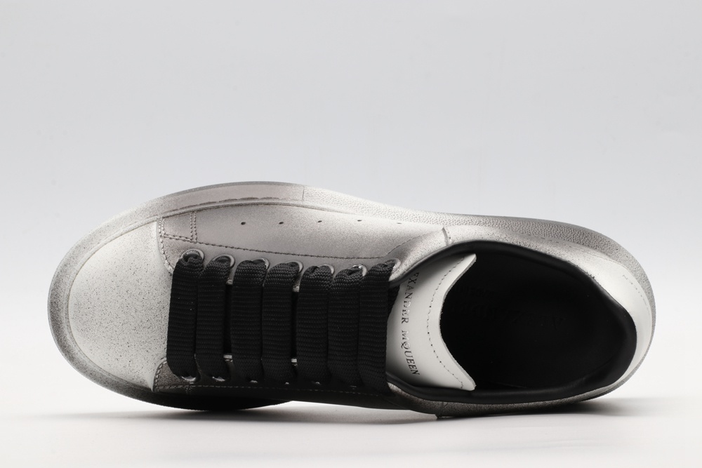 AMQ OVERSIZED SNEAKER