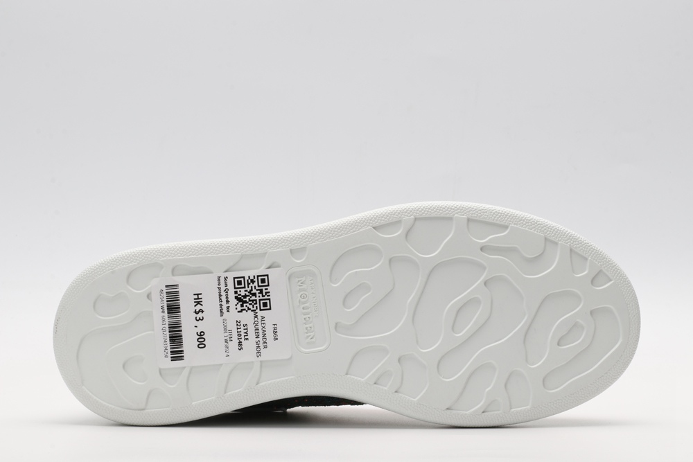 AMQ Shell glitter lace-up sneaker