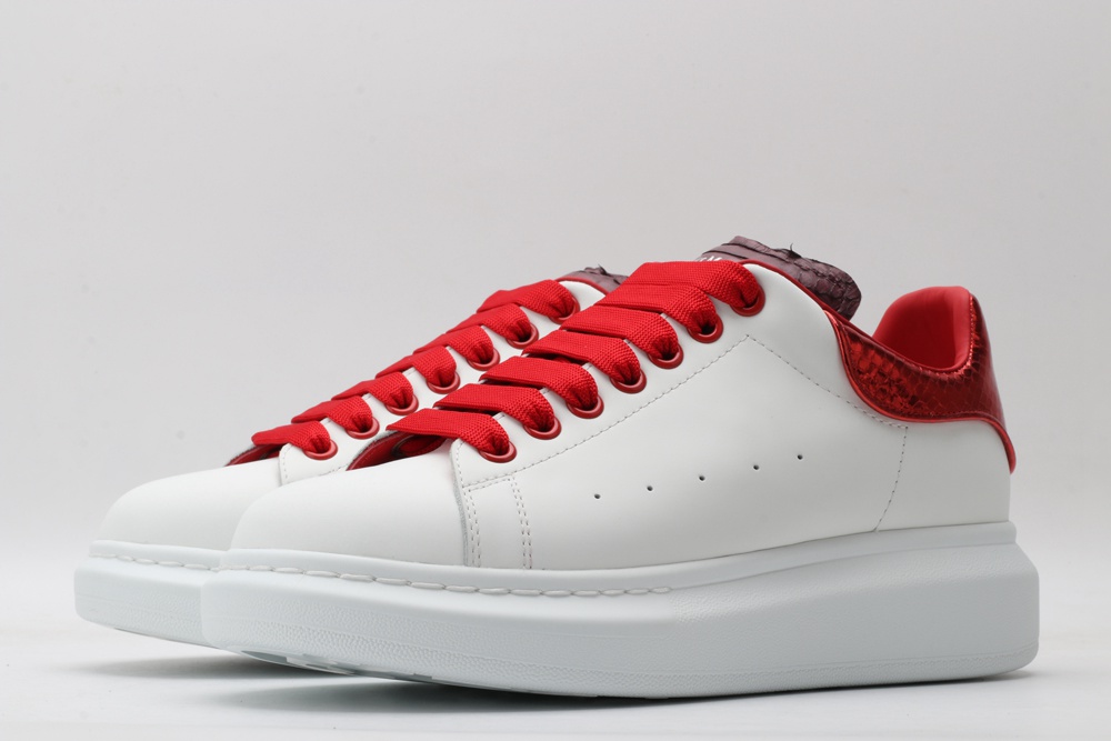 AMQ OVERSIZED SNEAKER