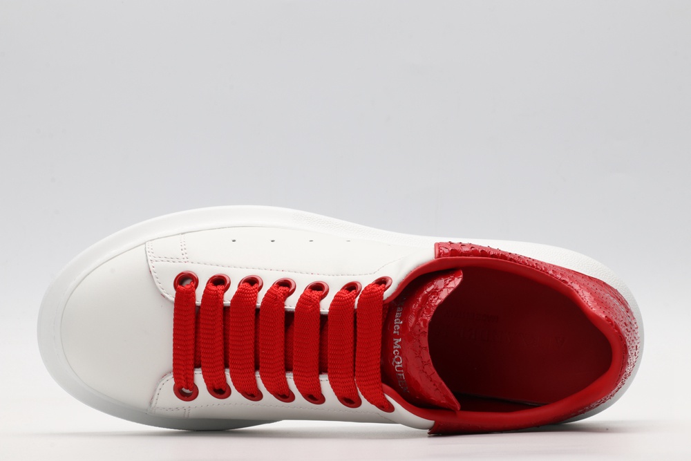 AMQ OVERSIZED SNEAKER