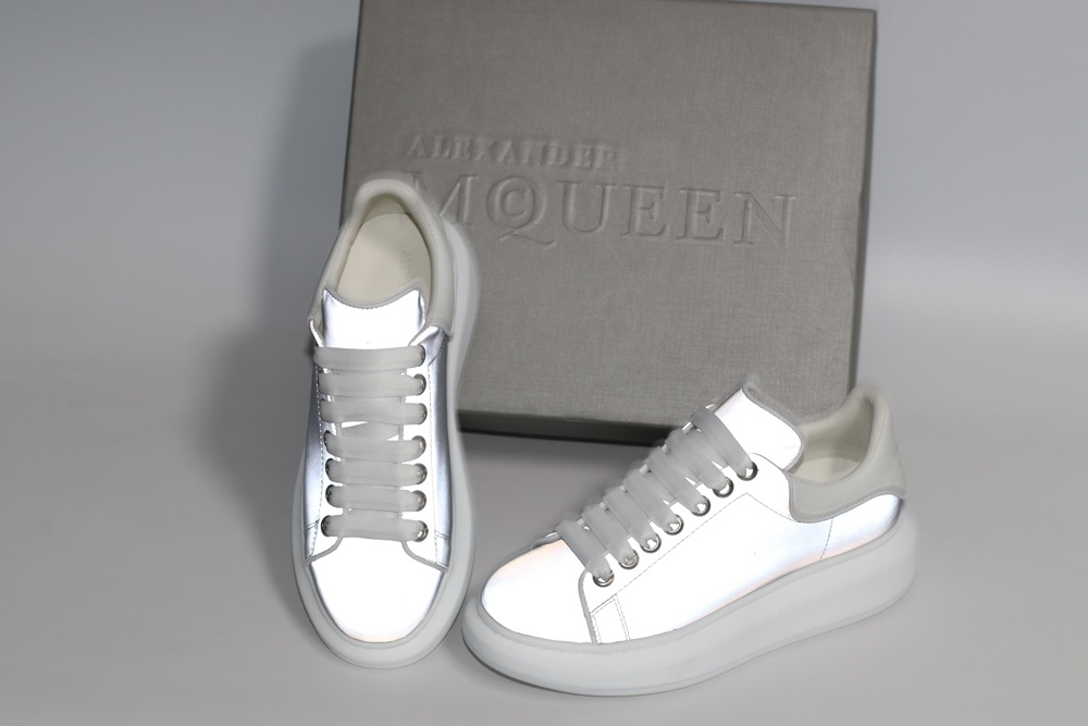 AMQ Leather Lace-Up Platform Sneakers