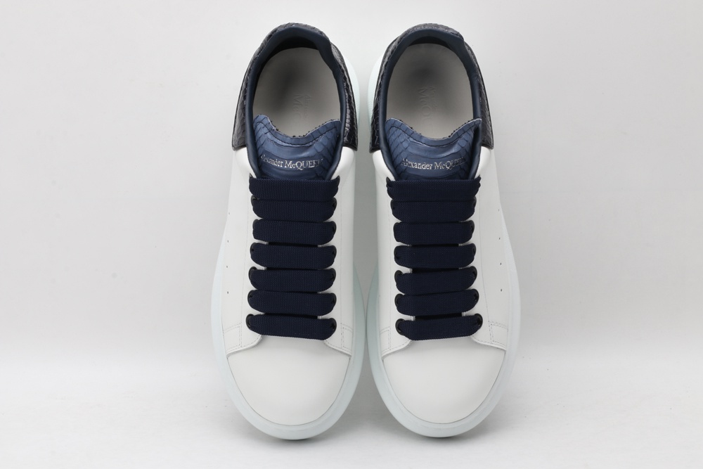 AMQ OVERSIZED SNEAKER