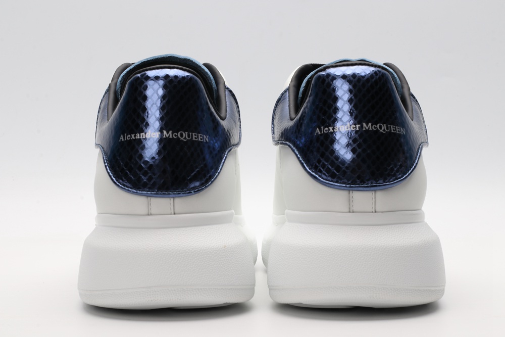 AMQ OVERSIZED SNEAKER