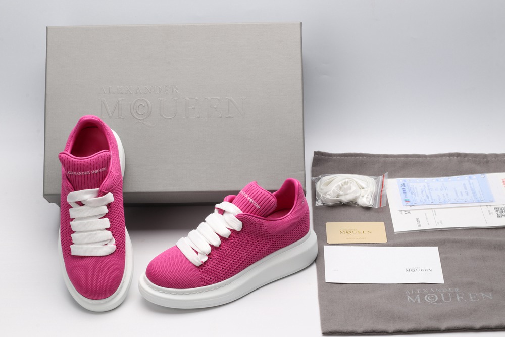 AMQ OVERSIZED SNEAKER Rose