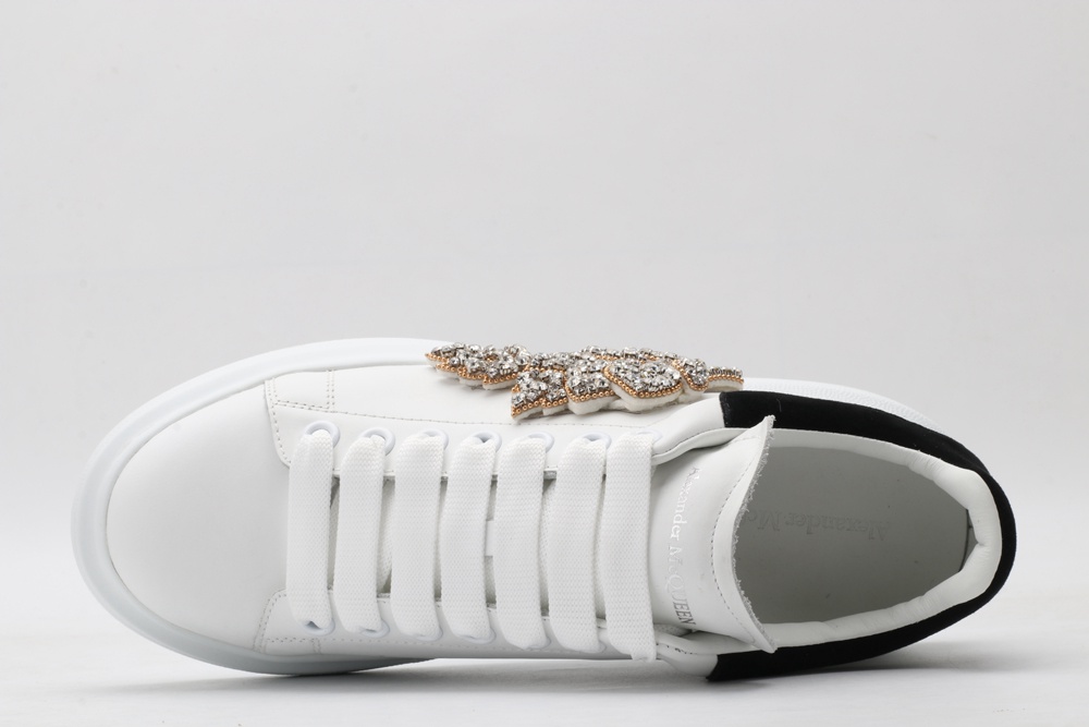 AMQ oversized sneakers with black heel