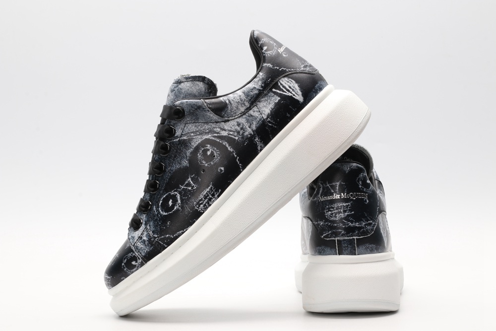 AMQ black oversized sneakers