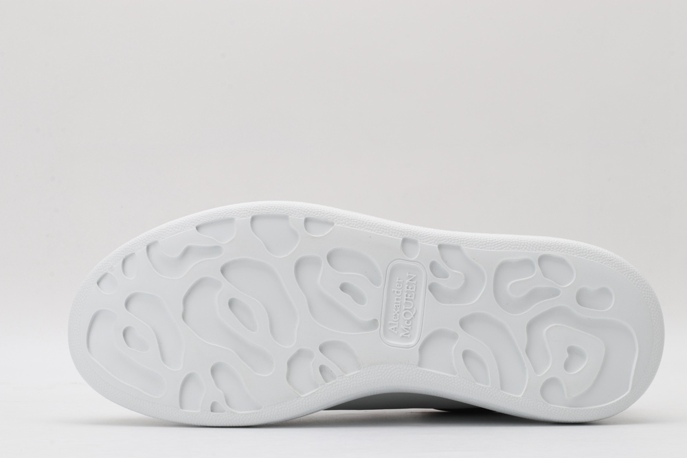 AMQ oversized sneakers with red heel