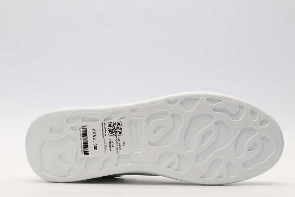 AMQ oversized sneakers with siL*Ver heel