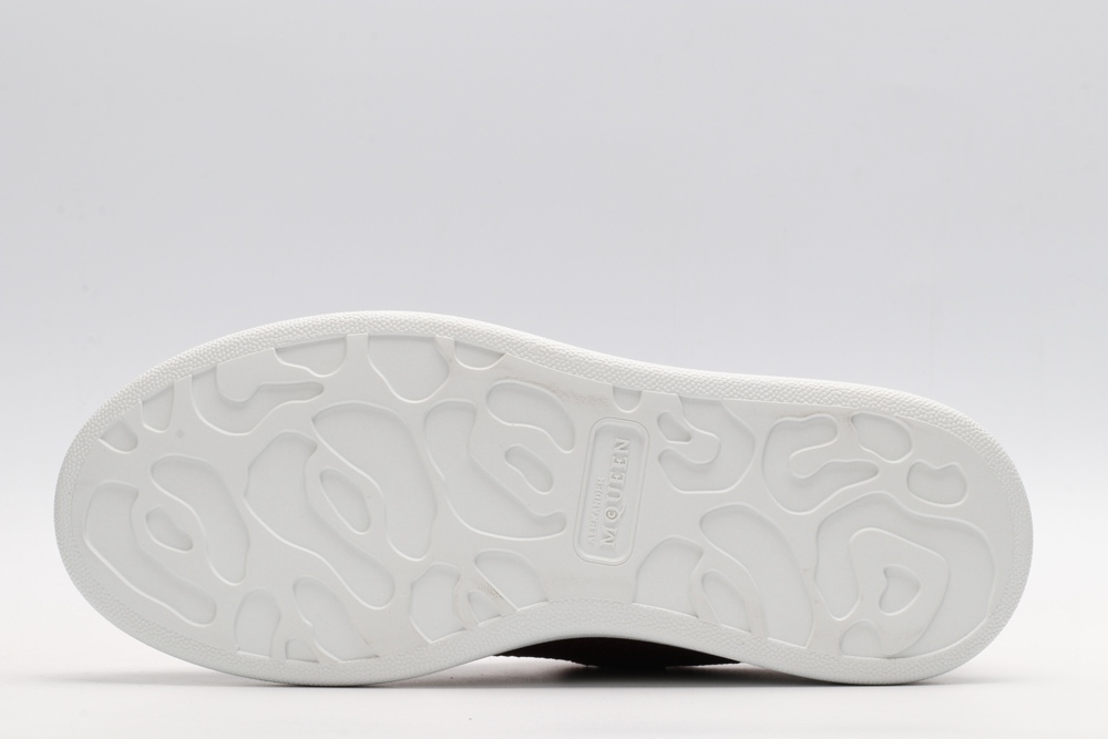 AMQ OVERSIZED SNEAKER