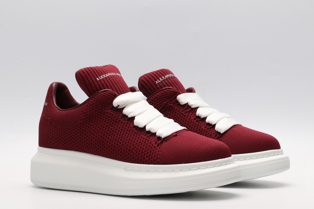 AMQ OVERSIZED SNEAKER