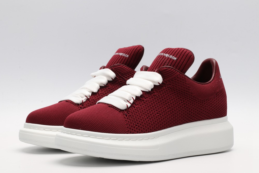 AMQ OVERSIZED SNEAKER