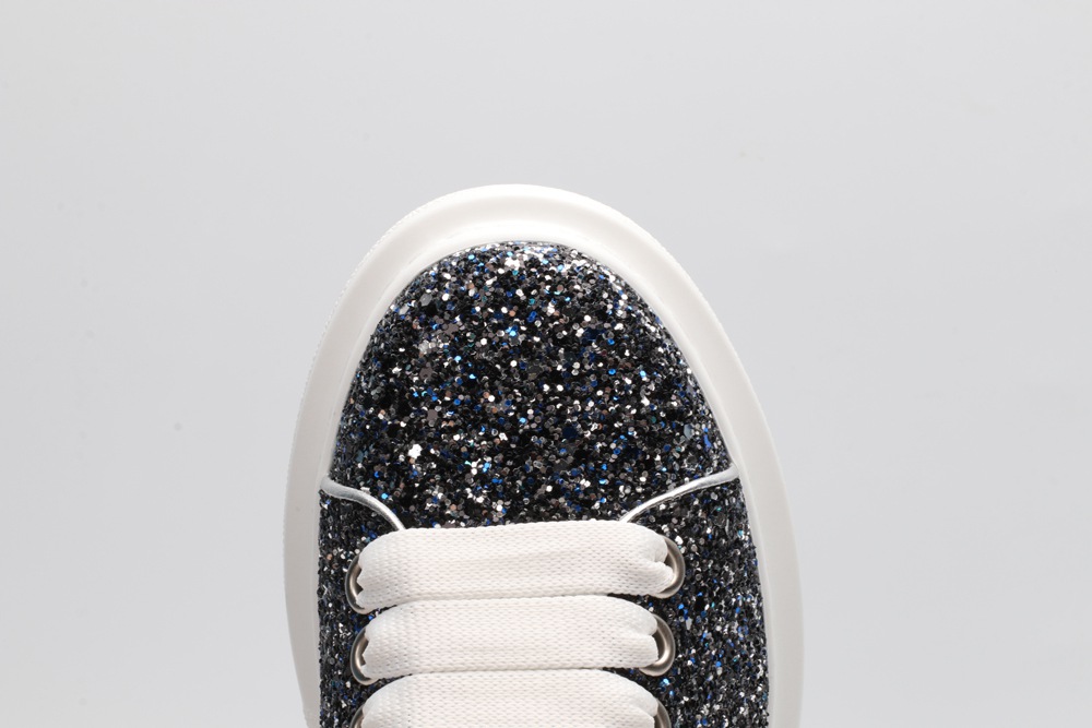 AMQ Shell glitter lace-up sneaker