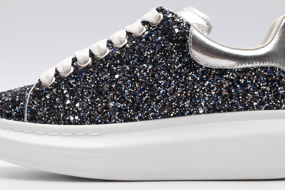 AMQ Shell glitter lace-up sneaker