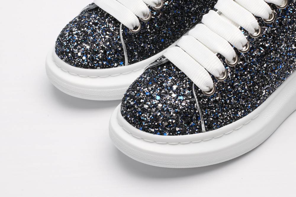 AMQ Shell glitter lace-up sneaker