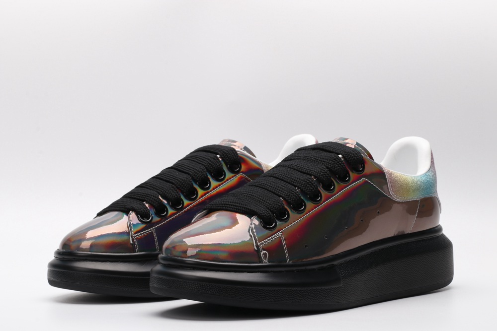 AMQ OVERSIZED SNEAKER