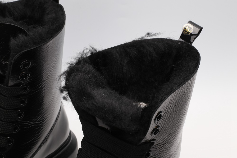 AMQ winter boots black