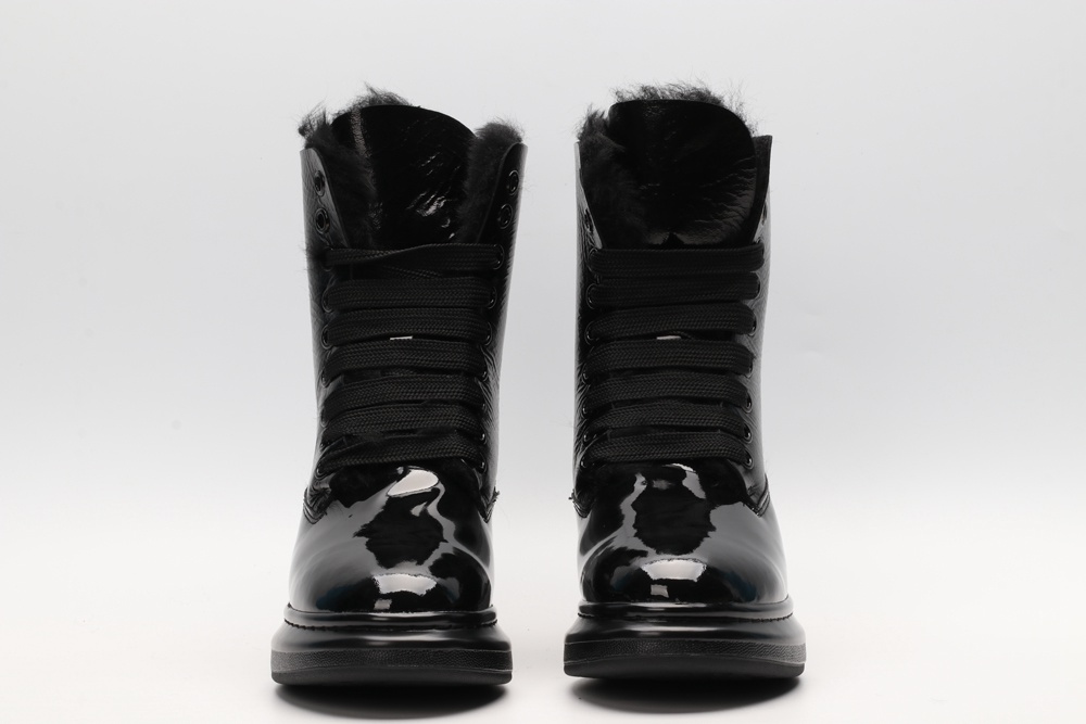 AMQ winter boots black